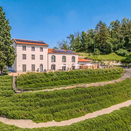 Villa Rocco Country House 오짜노 몬페라토 외부 사진
