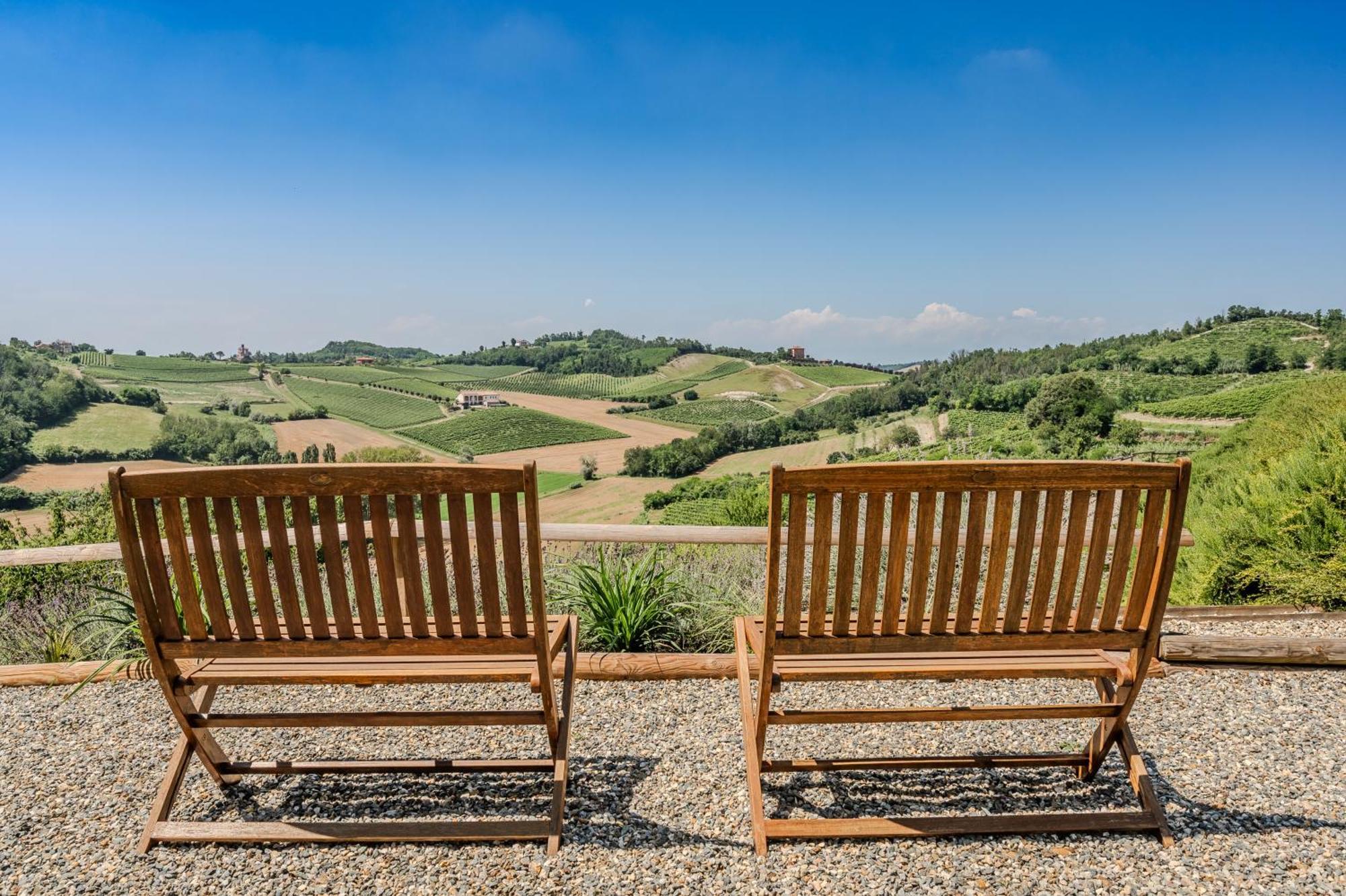 Villa Rocco Country House 오짜노 몬페라토 외부 사진